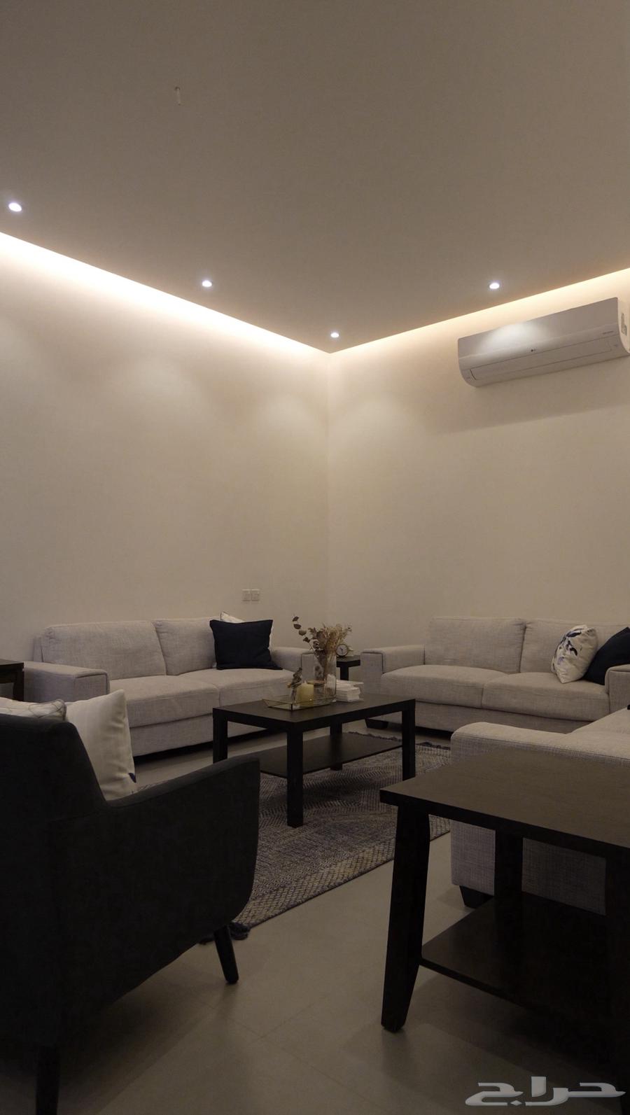 فيلا 7 غرف في النرجس 3