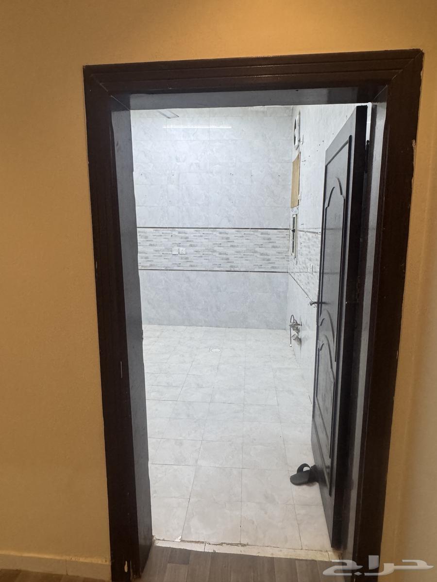 شقة  في الحرازات 5