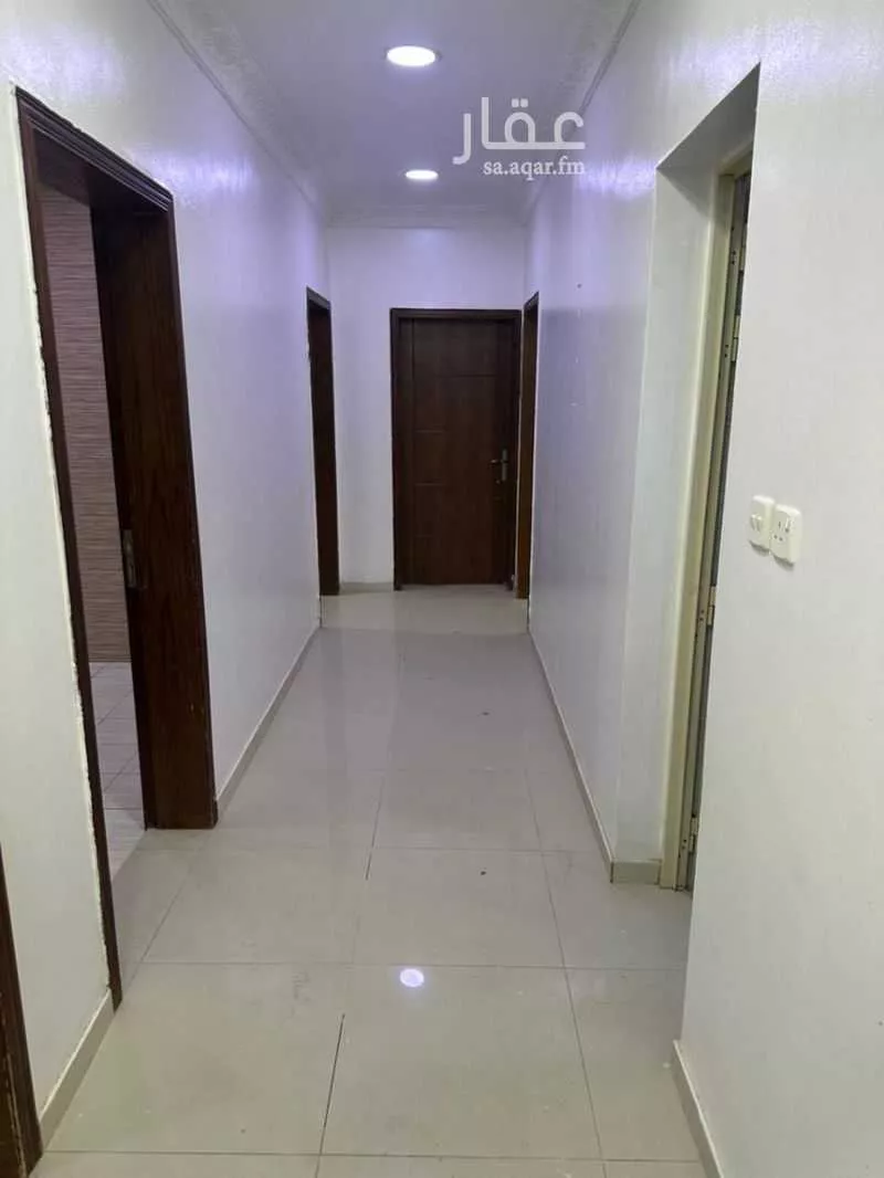 5 bedroom apartment in Dahiat King Fahd 3