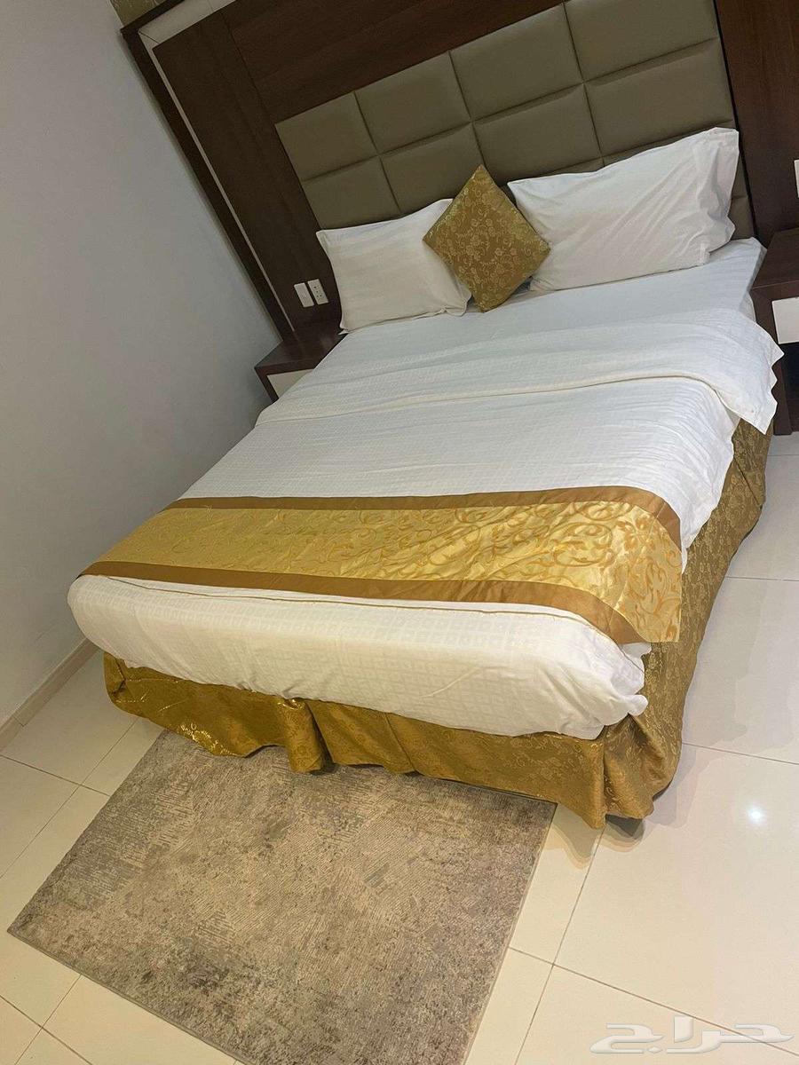 شقة 23 غرف في الندى 4