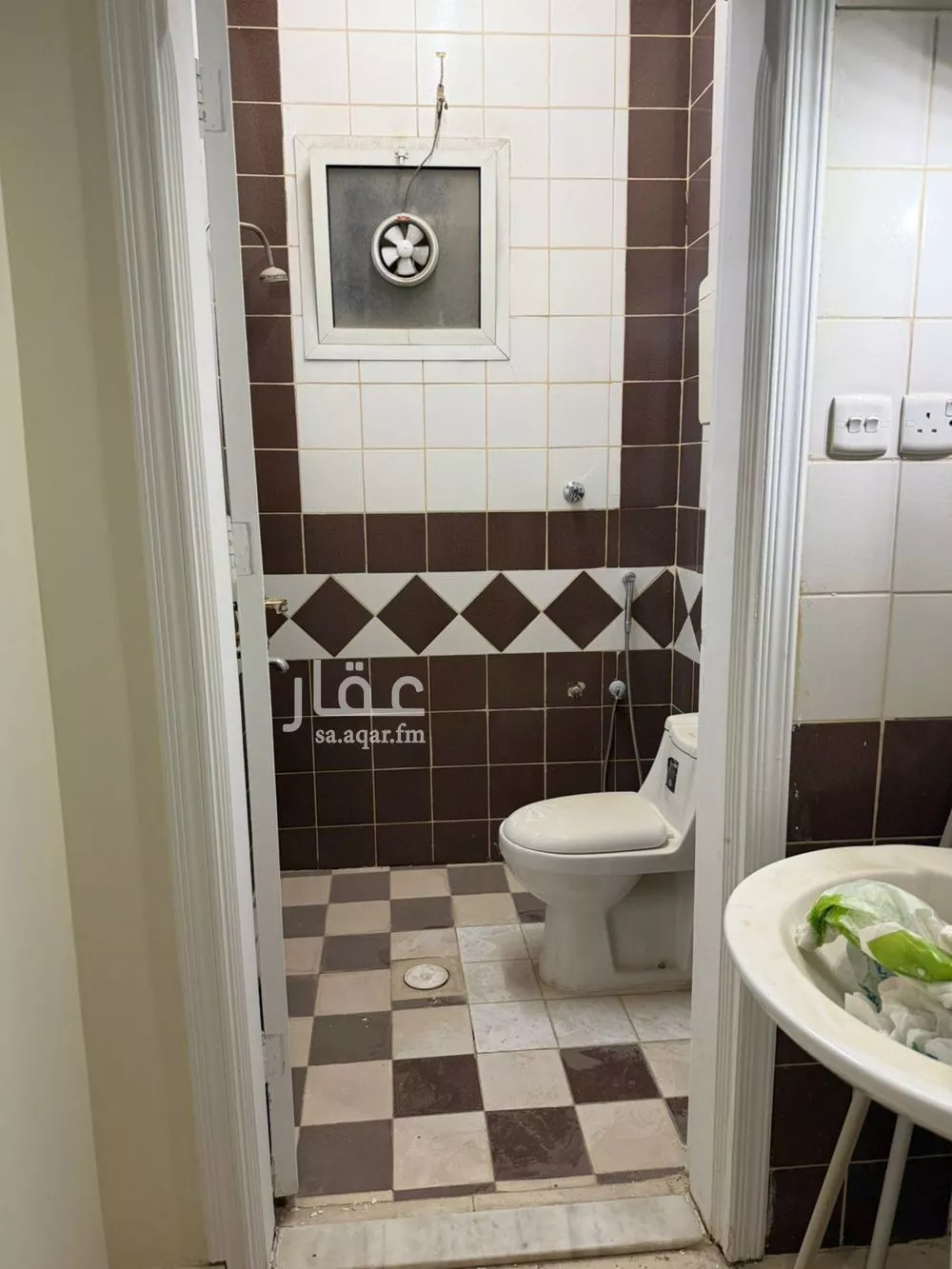 3 bedroom floor in Al Munsiyah 4