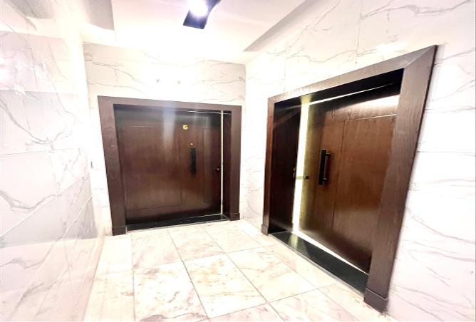 5 bedroom apartment in Mishrifah 3