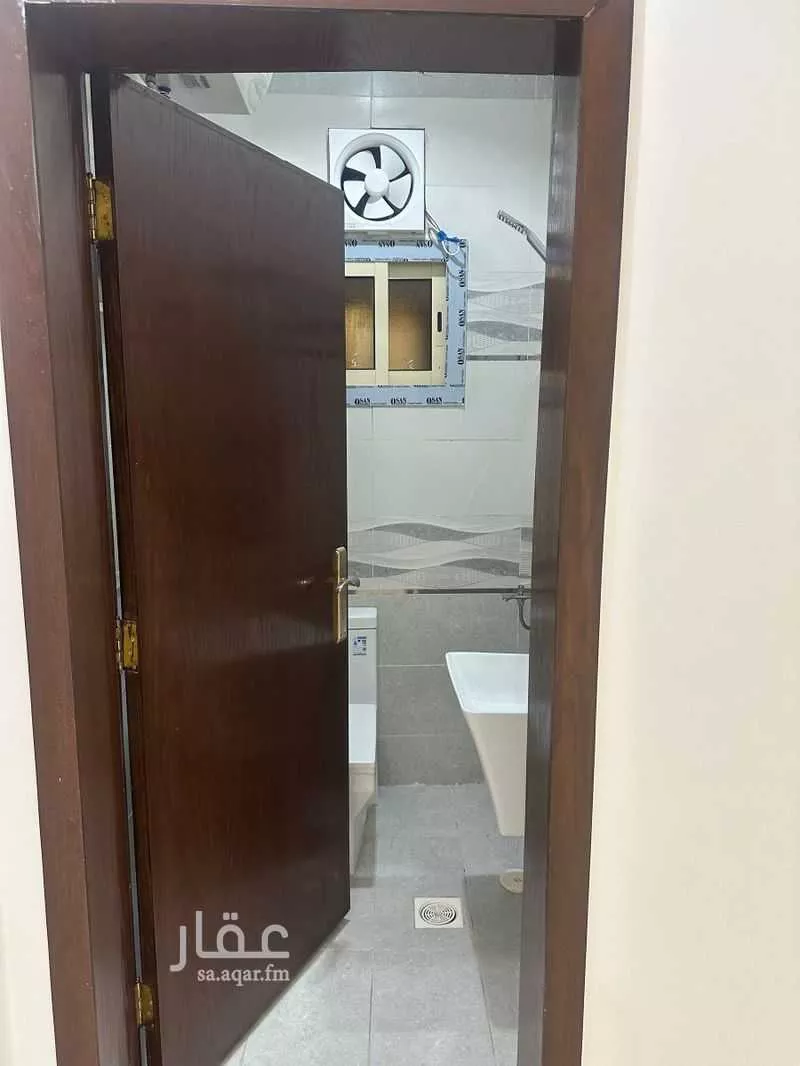 1 bedroom floor in Al Falah 6