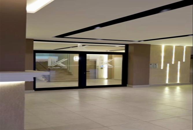 5 bedroom apartment in Al Manar 3