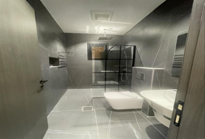 4 bedroom apartment in Al Rabwa 2