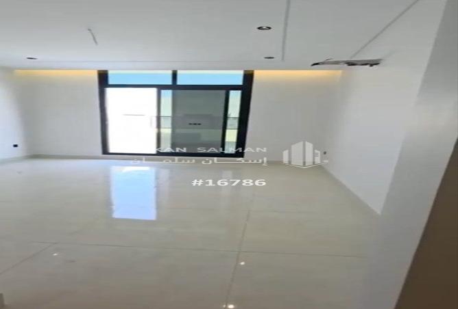 4 bedroom apartment in Al Salamah 3