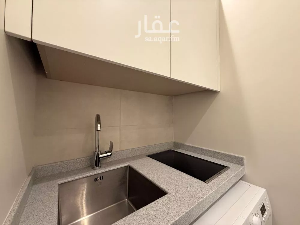 شقة 1 غرف في الورود 4