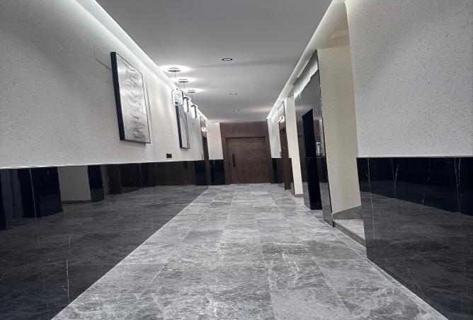 4 bedroom apartment in Al Salamah 2
