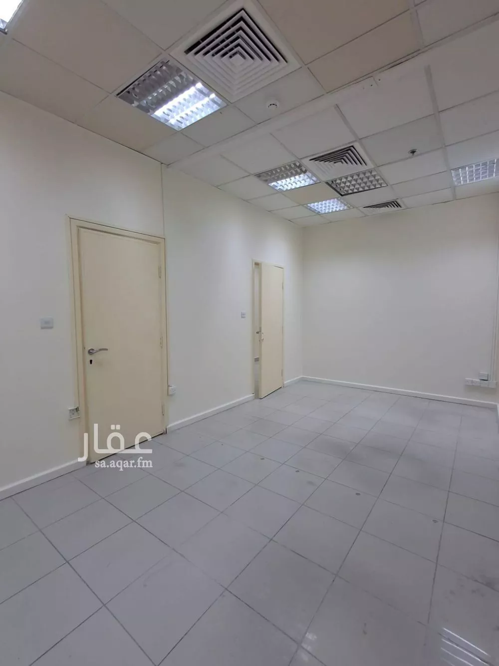 8 bedroom office in Al Zahra, Jeddah 4