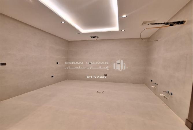 4 bedroom apartment in Al Safa 3