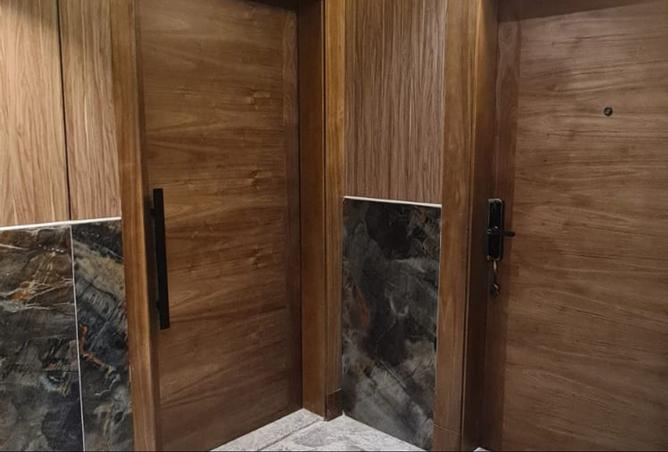 4 bedroom apartment in Al Rawdah 3