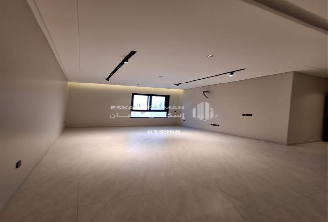 4 bedroom apartment in Al Salamah 2