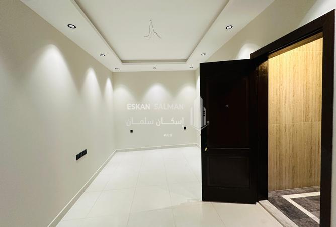 3 bedroom apartment in Mishrifah 2