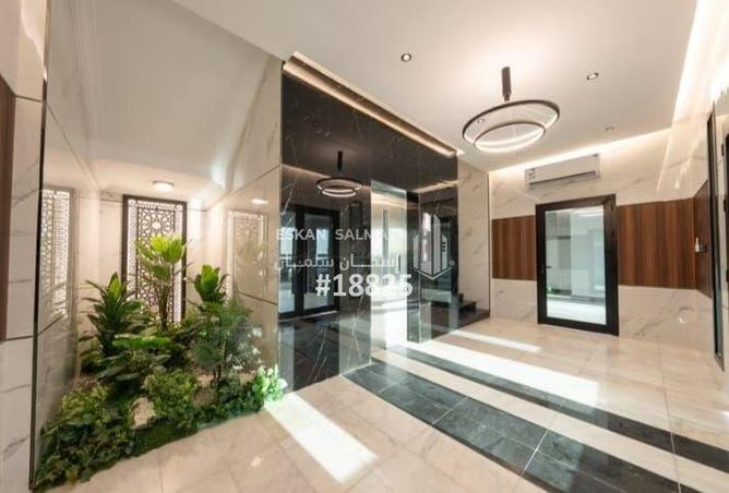 5 bedroom apartment in Al Manar 2