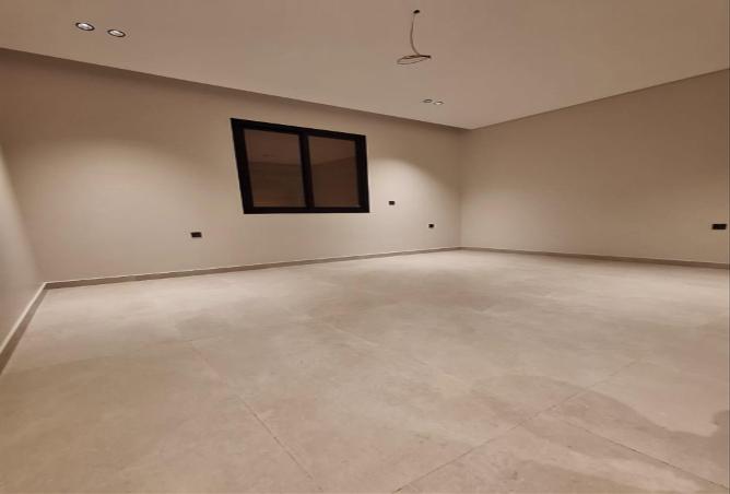 5 bedroom apartment in Al Salamah 2