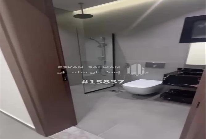 شقة 4 غرف في Ar Rawdah 3