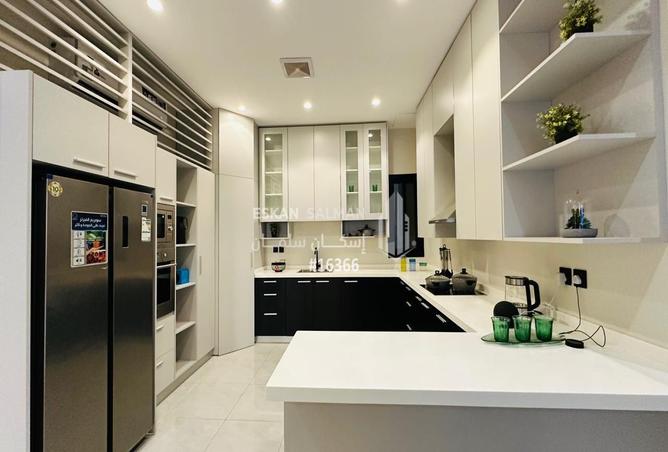 5 bedroom apartment in Al Fayha 3