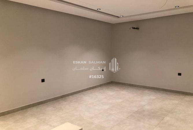 5 bedroom apartment in Al Safa 2