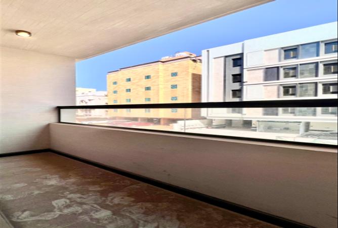 4 bedroom apartment in Al Zahra 2