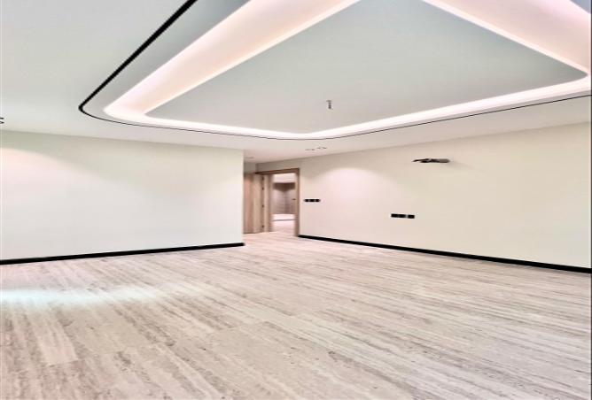 4 bedroom apartment in Al Zahra 3