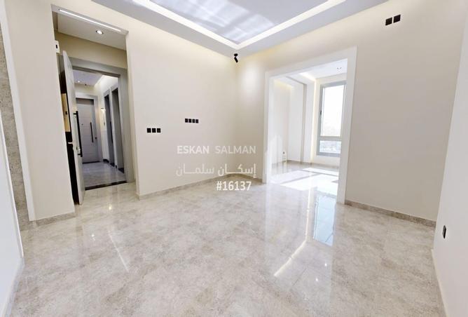 5 bedroom apartment in Al Rabwa 3