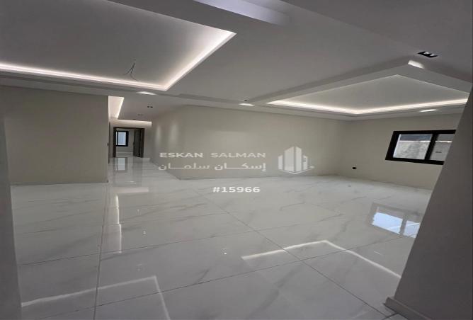 7 bedroom apartment in Al Bawadi 2