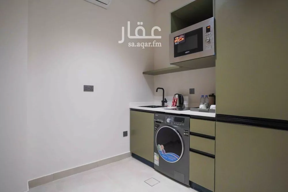 شقة 1 غرف في النرجس 5