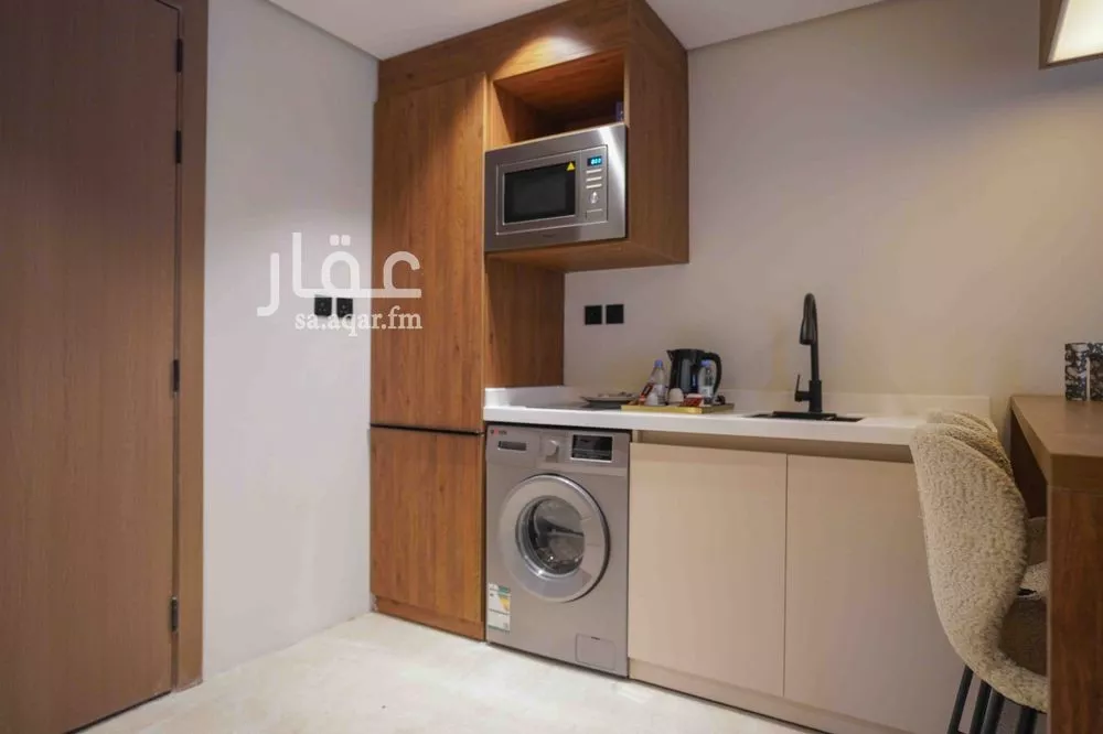 شقة 1 غرف في العقيق 4