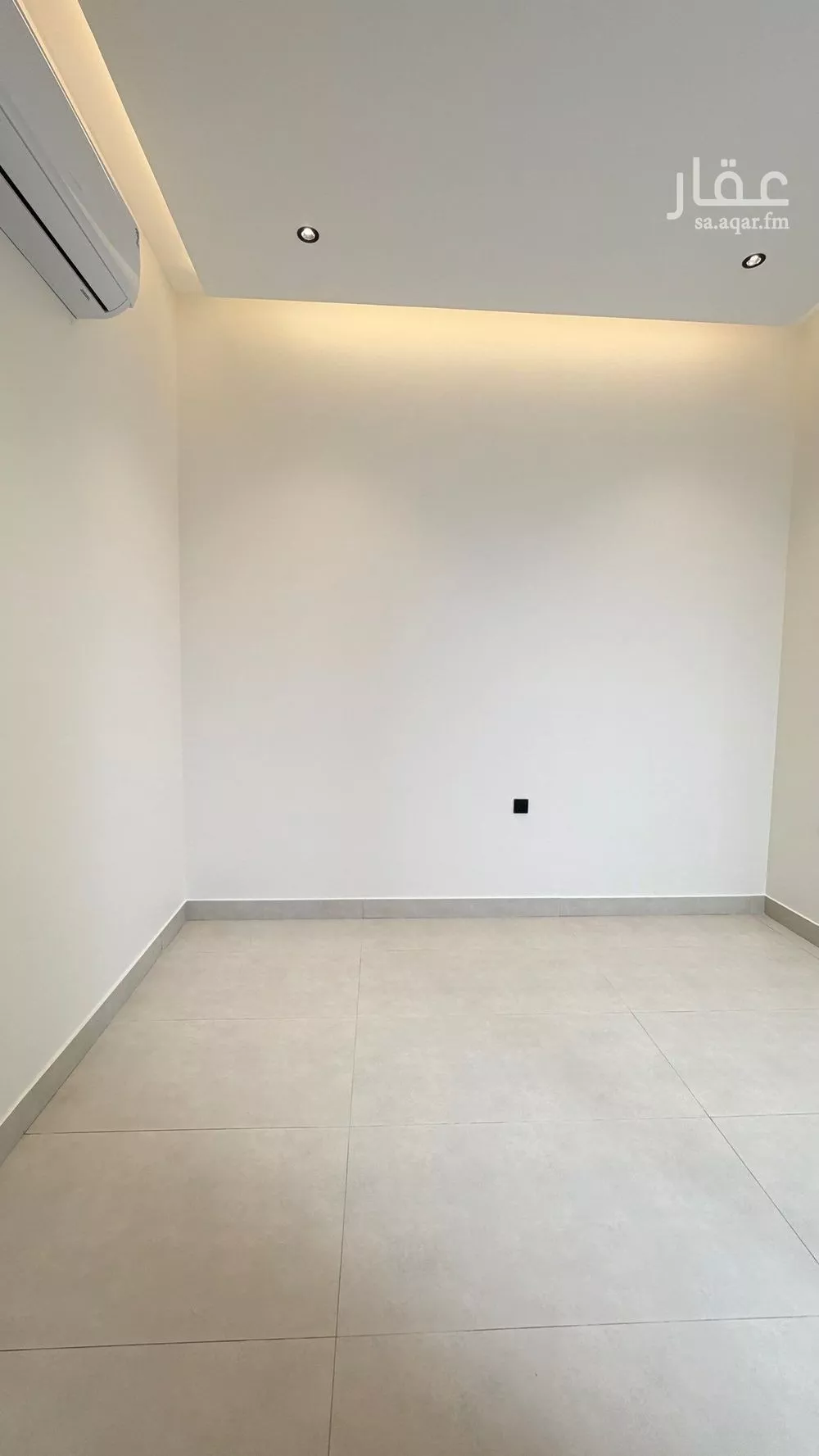 3 bedroom floor in Al Izdihar 2