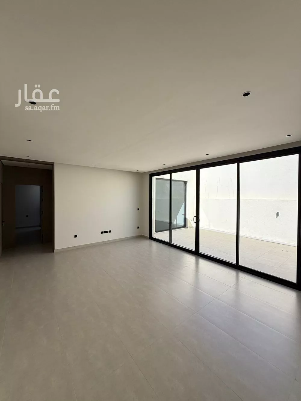 3 bedroom floor in Al Narjis 4