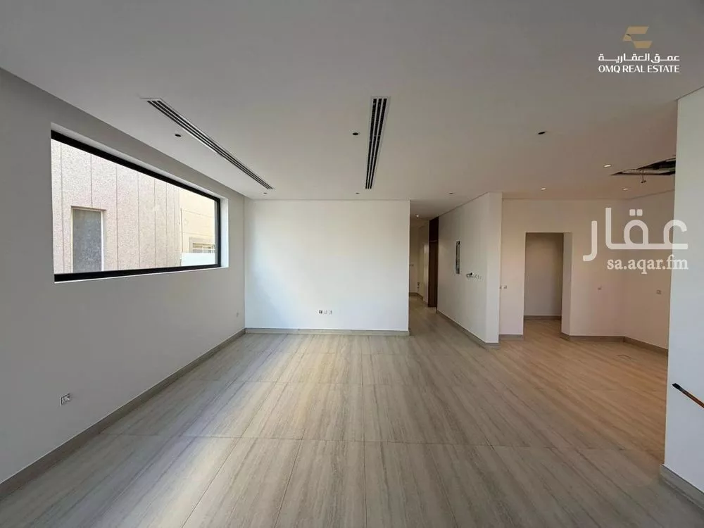 3 bedroom floor in King Abdullah 2