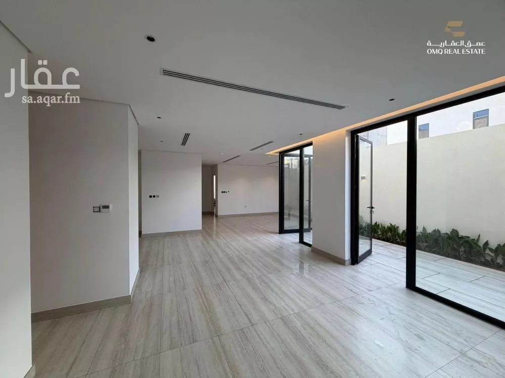 دور 3 غرف في الملك عبدالله 2