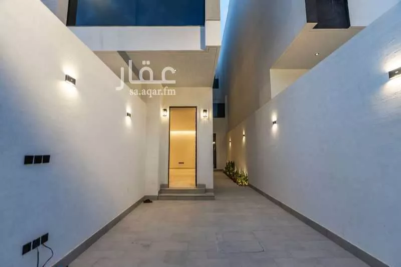 3 bedroom floor in Al Narjis 4