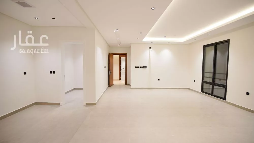 3 bedroom apartment in Al Rimal 4