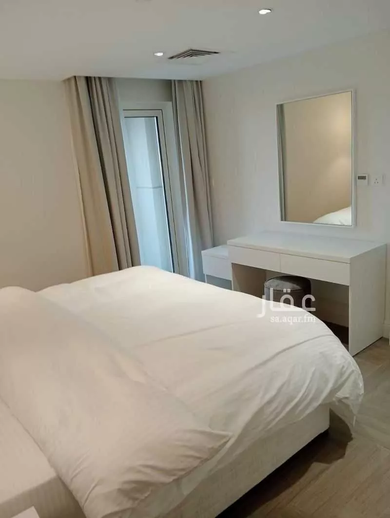 2 bedroom apartment in South Al Khobar 3