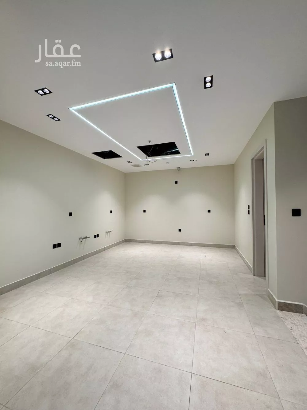 دور 3 غرف في النرجس 5