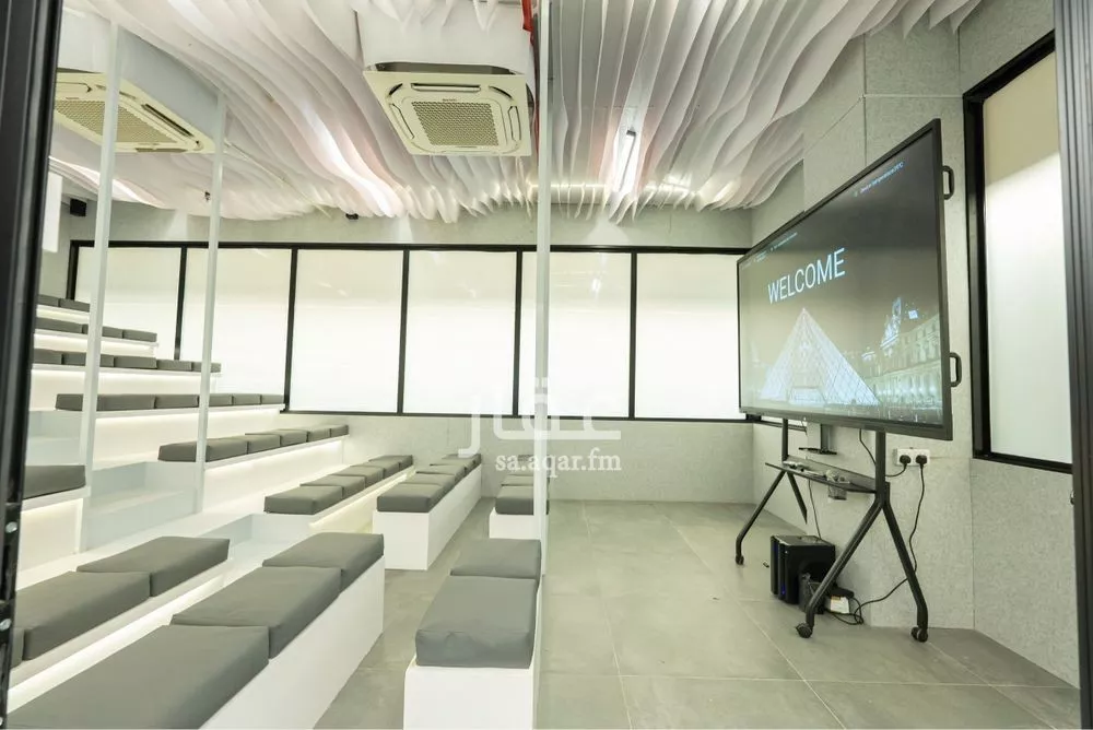 1 bedroom office in Ad Duraihimiyah, Riyadh 9