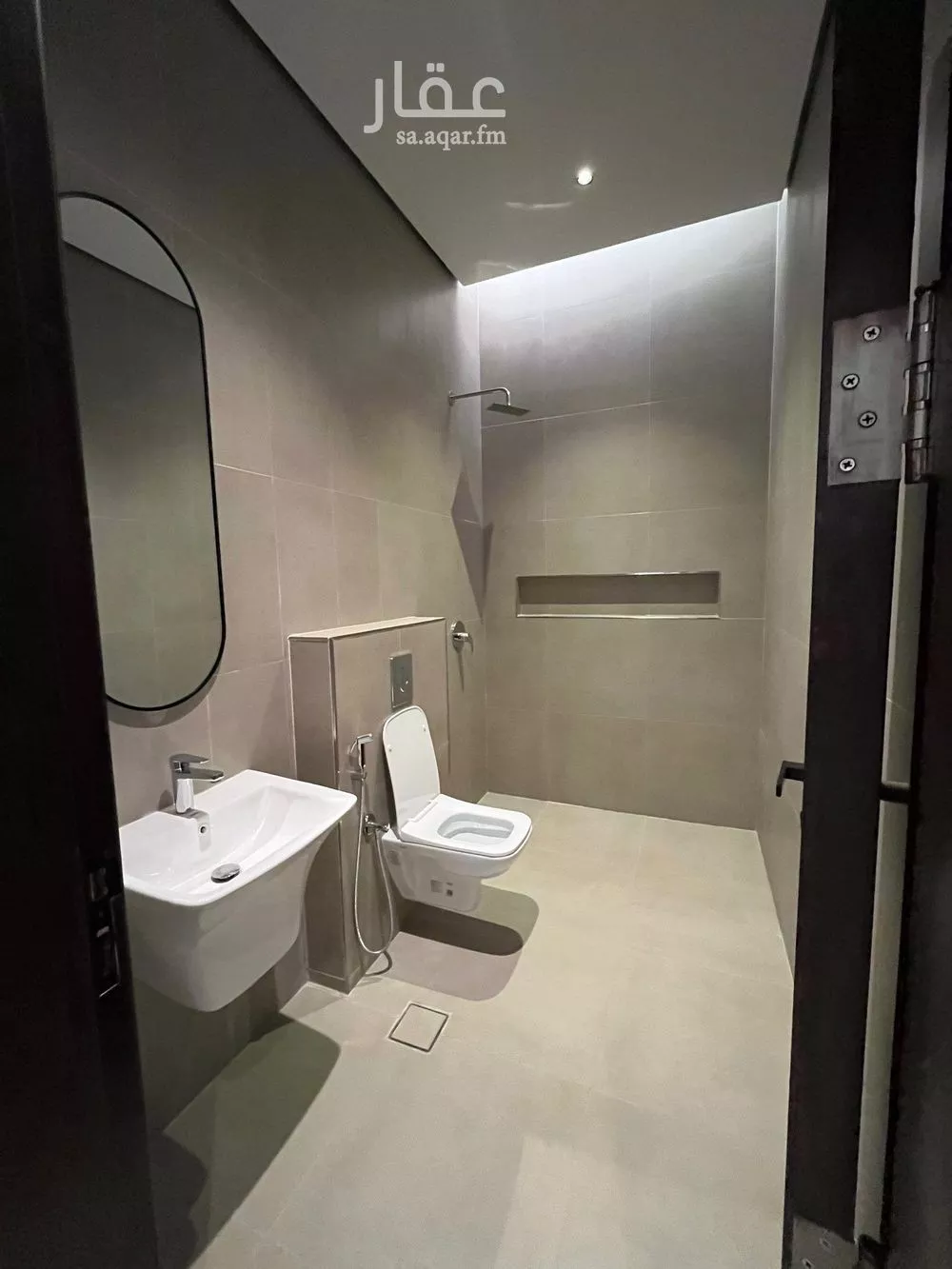 3 bedroom floor in An Nafal 5