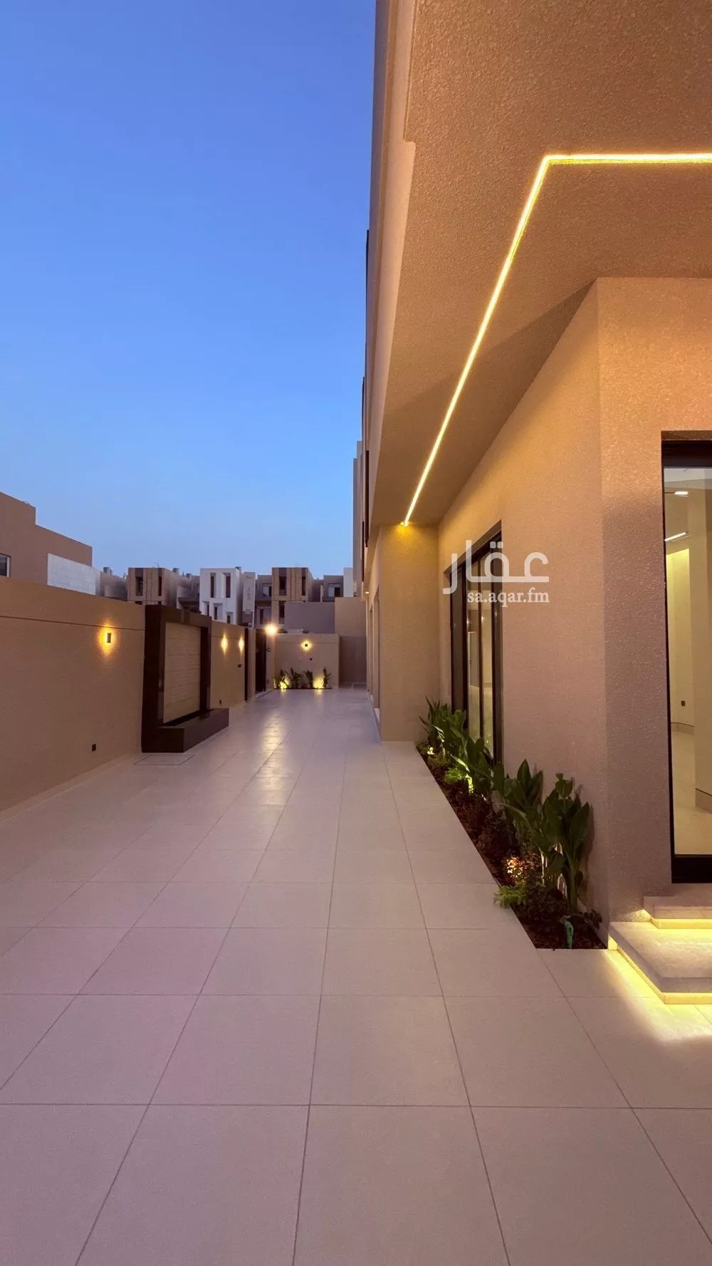 فيلا 3 غرف في النرجس 4