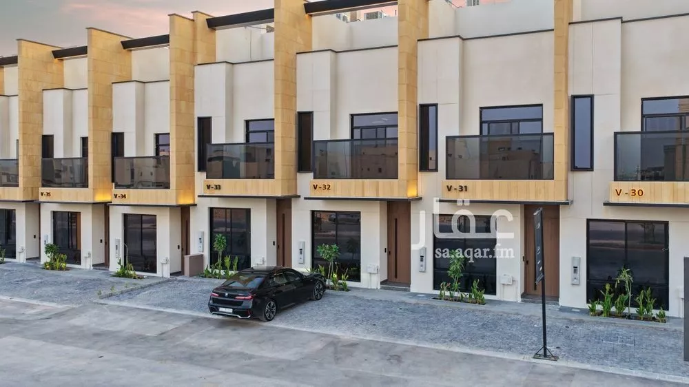 3 bedroom villa in Al Narjis 5