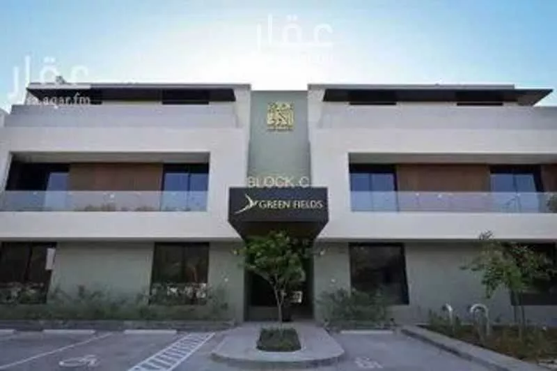 شقة 3 غرف في ام الحمام الشرقي 1