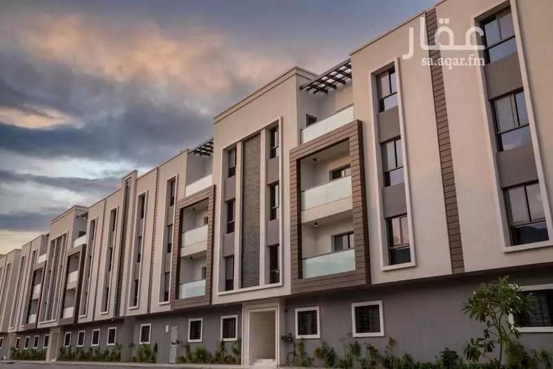 3 bedroom apartment in Al Hazm 1