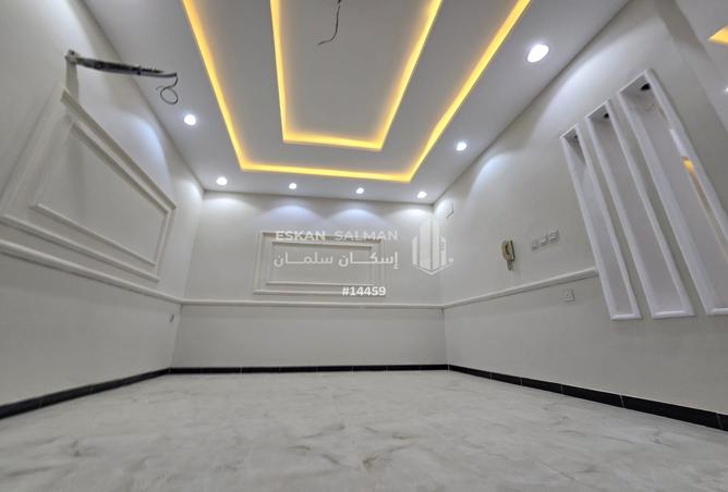 6 bedroom apartment in Mraykh 2