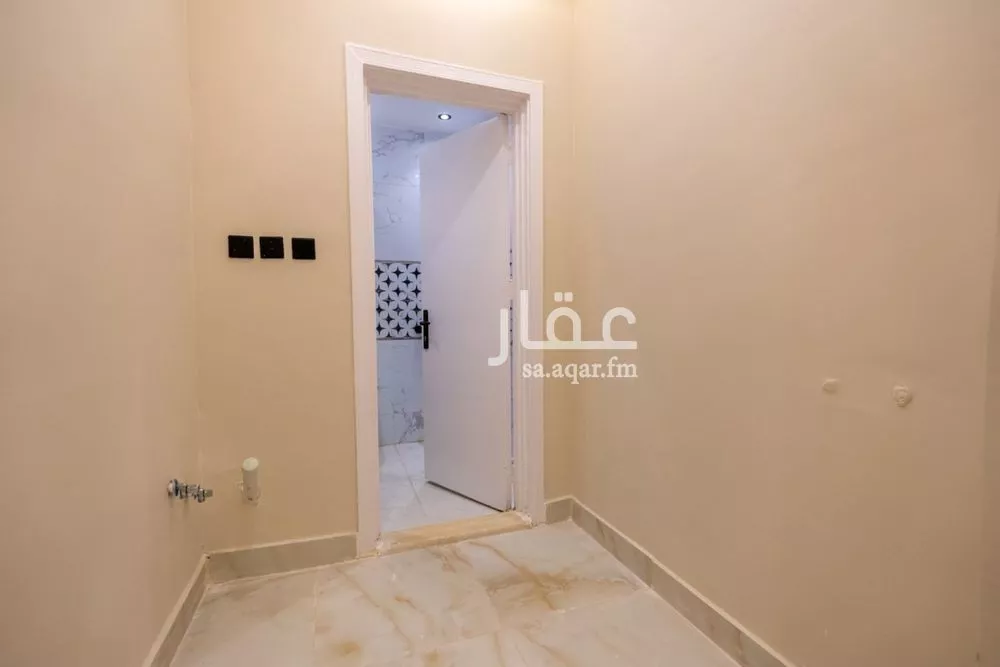 1 bedroom apartment in Al Aqiq 7
