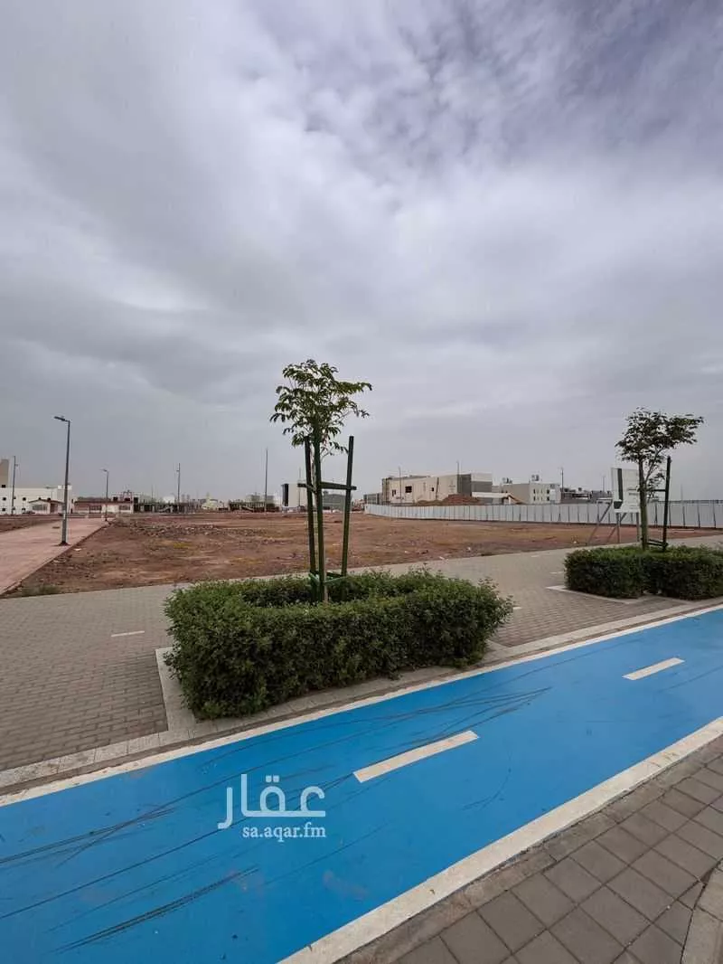 أرض 3042 م² في مذينب 1