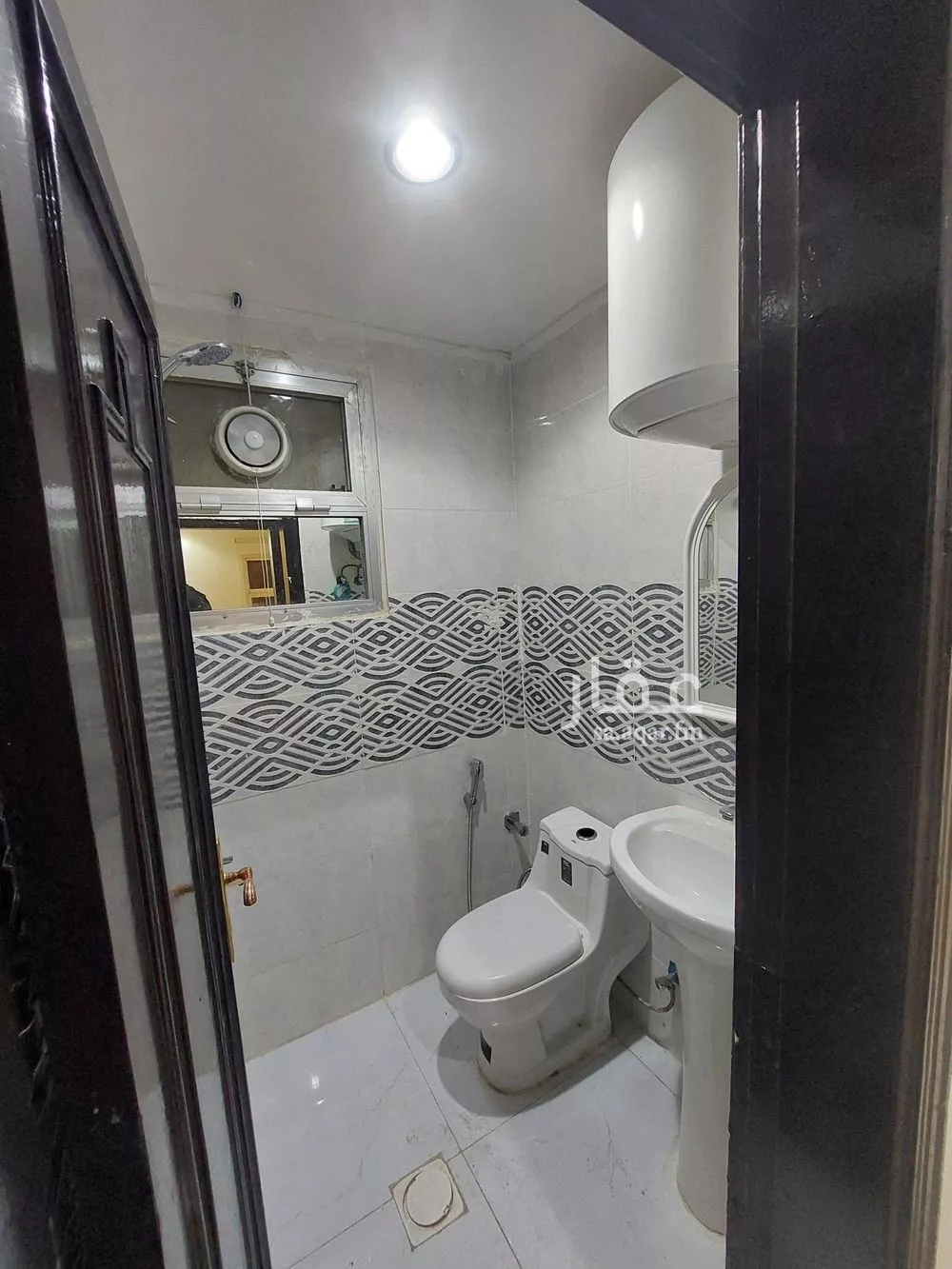 1 bedroom apartment in Al Rawdah 5