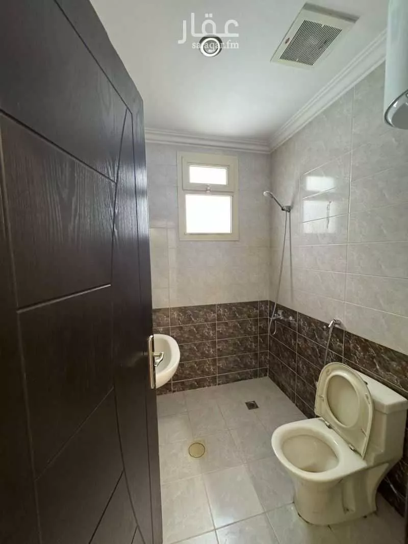 4 bedroom floor in Al Yasmin 17