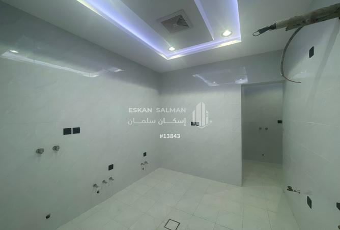شقة 5 غرف في As Safa 2