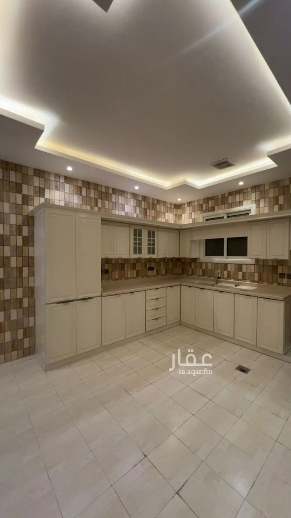 3 bedroom floor in Al Narjis 2
