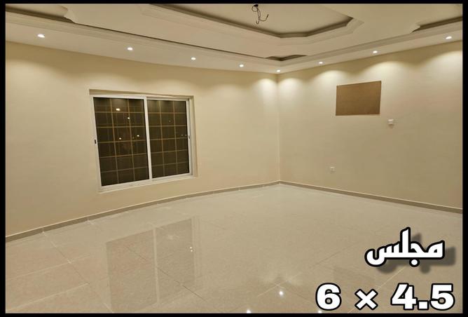 5 bedroom villa in Al Falah 3